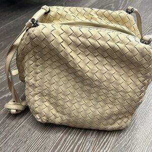 Has color spot.  Beige Woven Leather Bag Bottega Veneta - Chic and Timeless